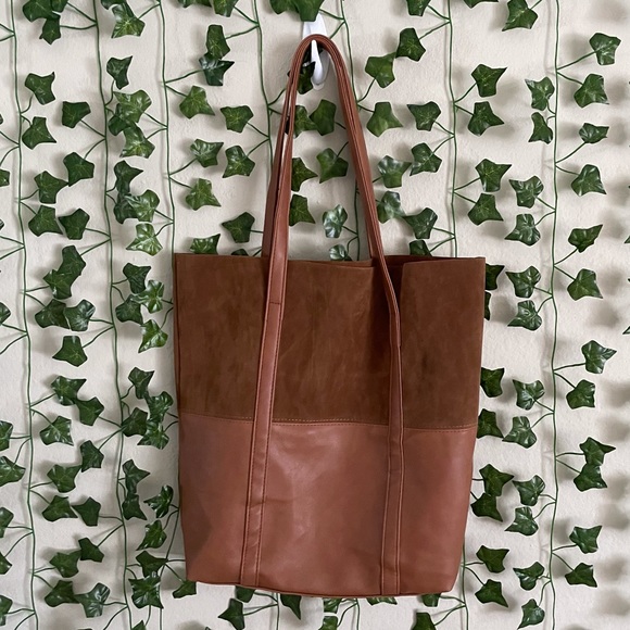 Handbags - Brown Shoulder Back